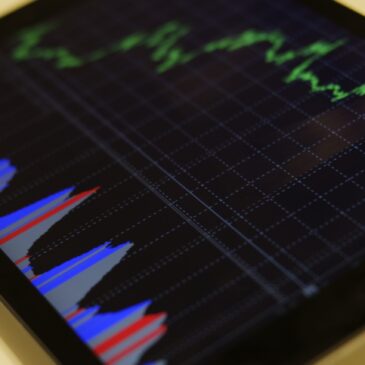 Nel mercato immobiliare calano le compravendite (-2,7%) e i mutui (-23,56%)